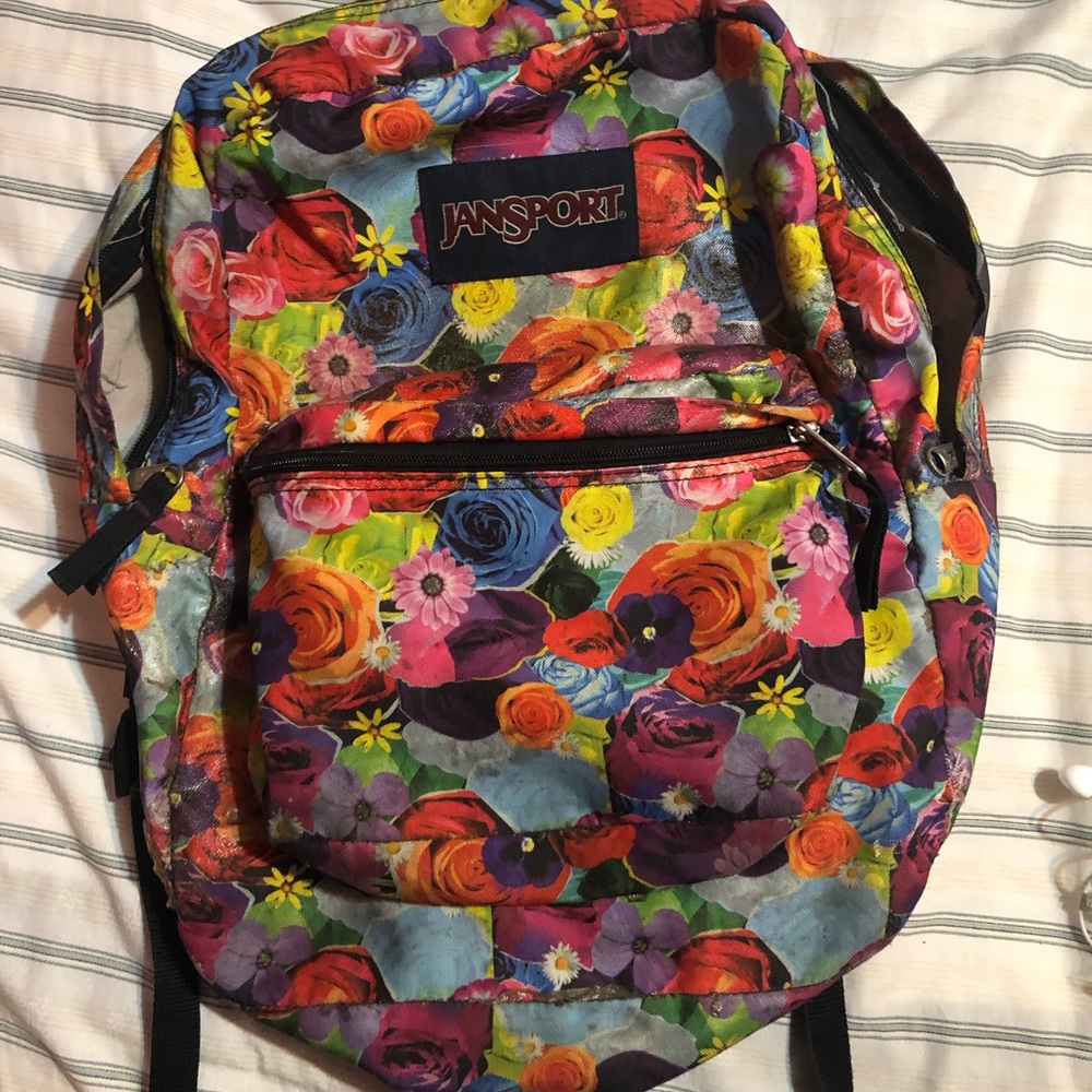 Beautiful Jansport Floral Book-bag 😍